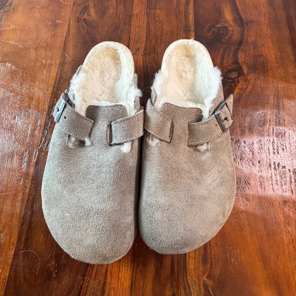 Birkenstock Boston Shearling Suede Clogs Taupe Brown Mules Womens 41 L10 M8 - Picture 2 of 15